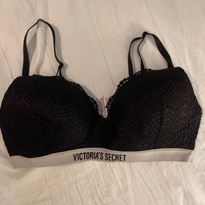Victoria’s Secret lace tshirt bra